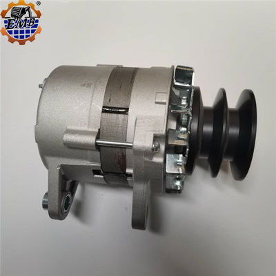 600-821-6110 0330002871 6D105 Alternador de motor para PC200-3 PC220-2