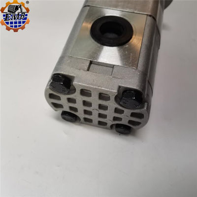 Bomba de engrenagem hidráulica de alta qualidade 9218065 para escavadeira ZX135
